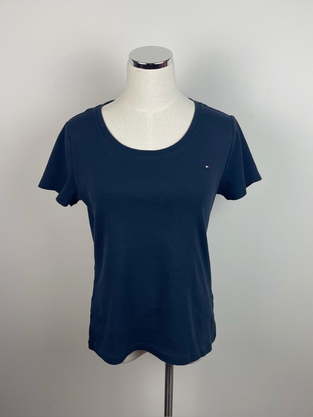 Tommy Hilfiger Solid Navy Blue Short Sleeve Tee Shirt Top Women Large Casual